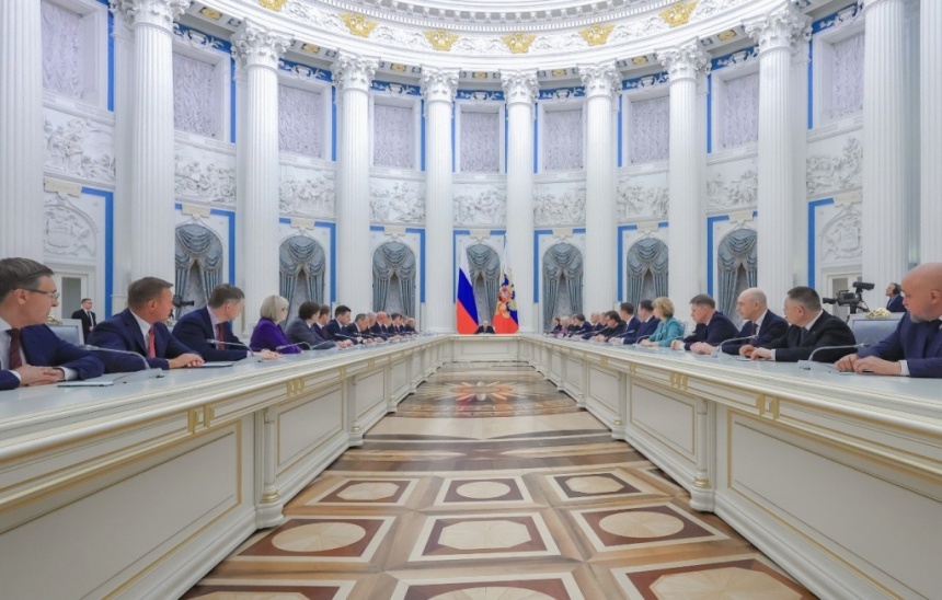 Путин утвердил новый состав правительства РФ