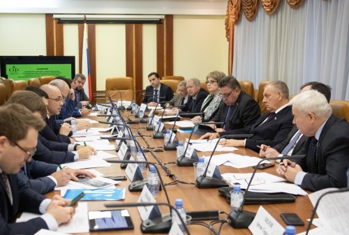 В Совете Федерации обсудили вопросы законодательного обеспечения создания и функционирования агробиотехнопарков